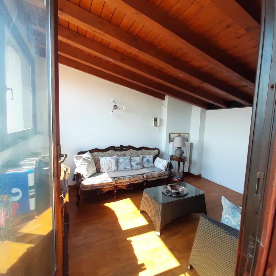 Loft Trabucco - In The Heart Of Salo City Center, Lake View, 4 Rooms Exterior photo